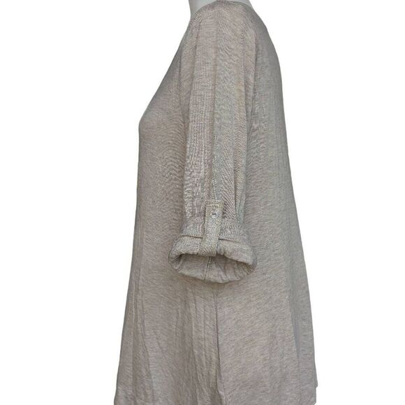 Sophie Max Tan Long Roll Tab Sleeves T-SHIRT V-neck Women Size M Relaxed Fit - Picture 4 of 6